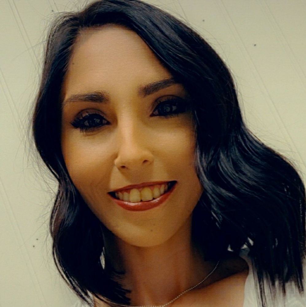 Meet your Posher, Rebecca